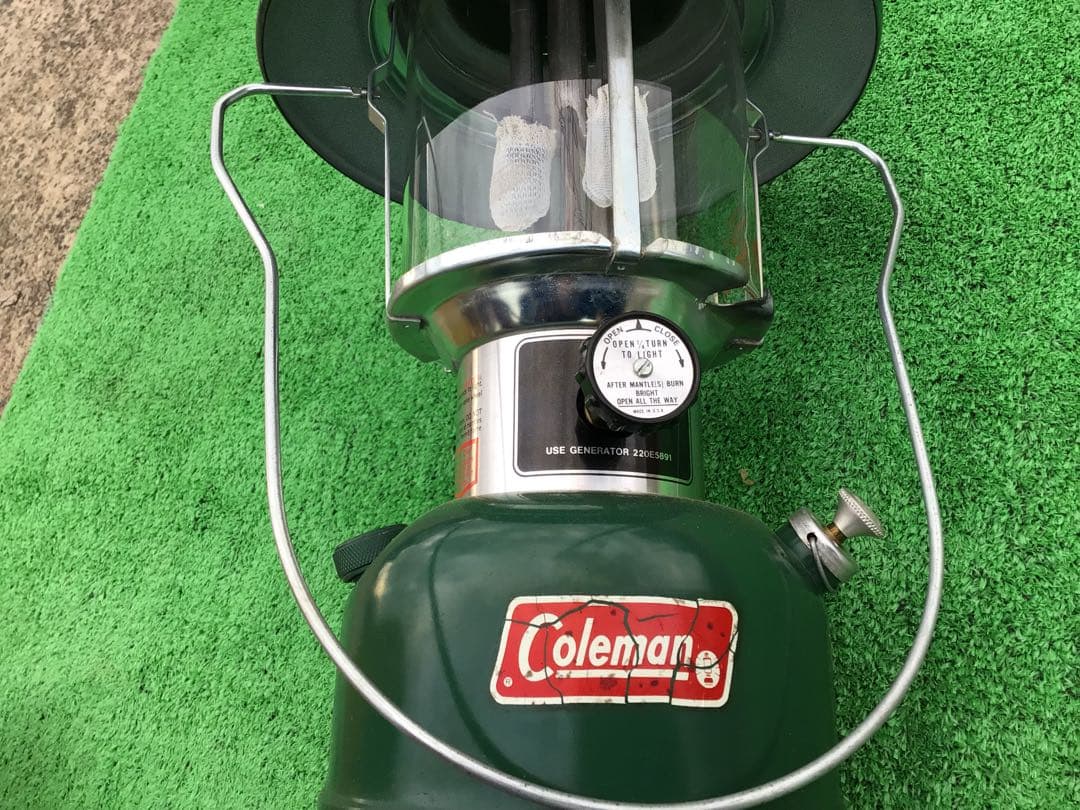 Coleman コールマン 228J クラムシェル ケース付き 78年4月