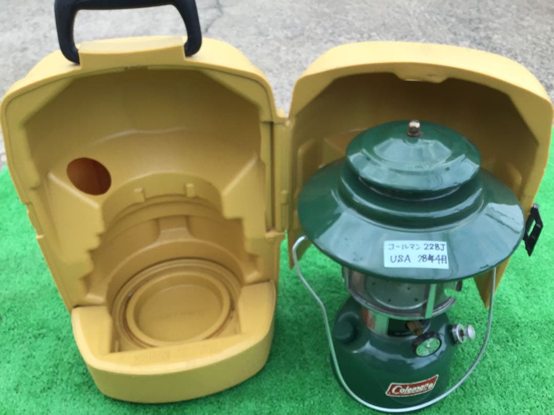 Coleman コールマン 228J クラムシェル ケース付き 78年4月