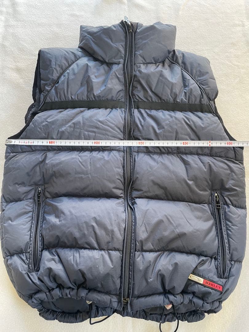 90s Oakley 赤タグ　archive ダウンベスト　y2k