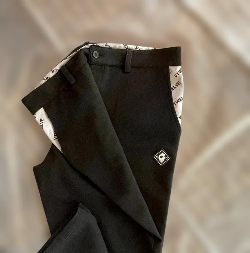 V12 ヴィトゥエルヴ　VTWELVE ストレッチ ブラックパンツ