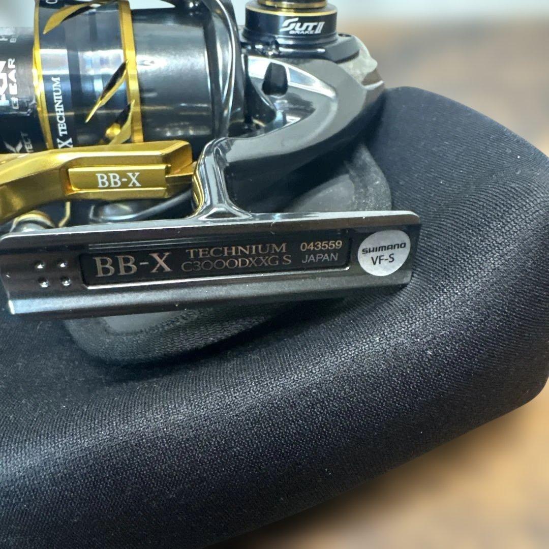 シマノ 21 BB-X テクニウム C3000DXXG S右（未使用品）