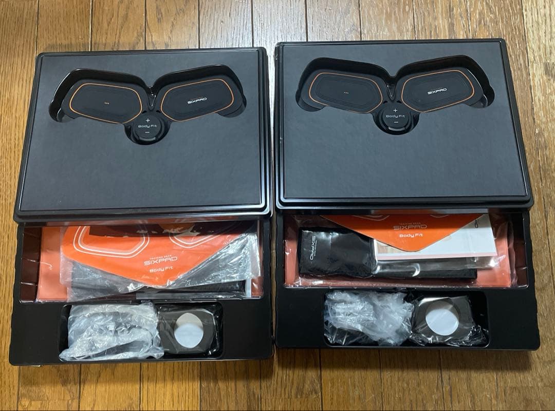 SIXPAD トレーニングデバイス 2個セット/ジェルシート12枚　純正