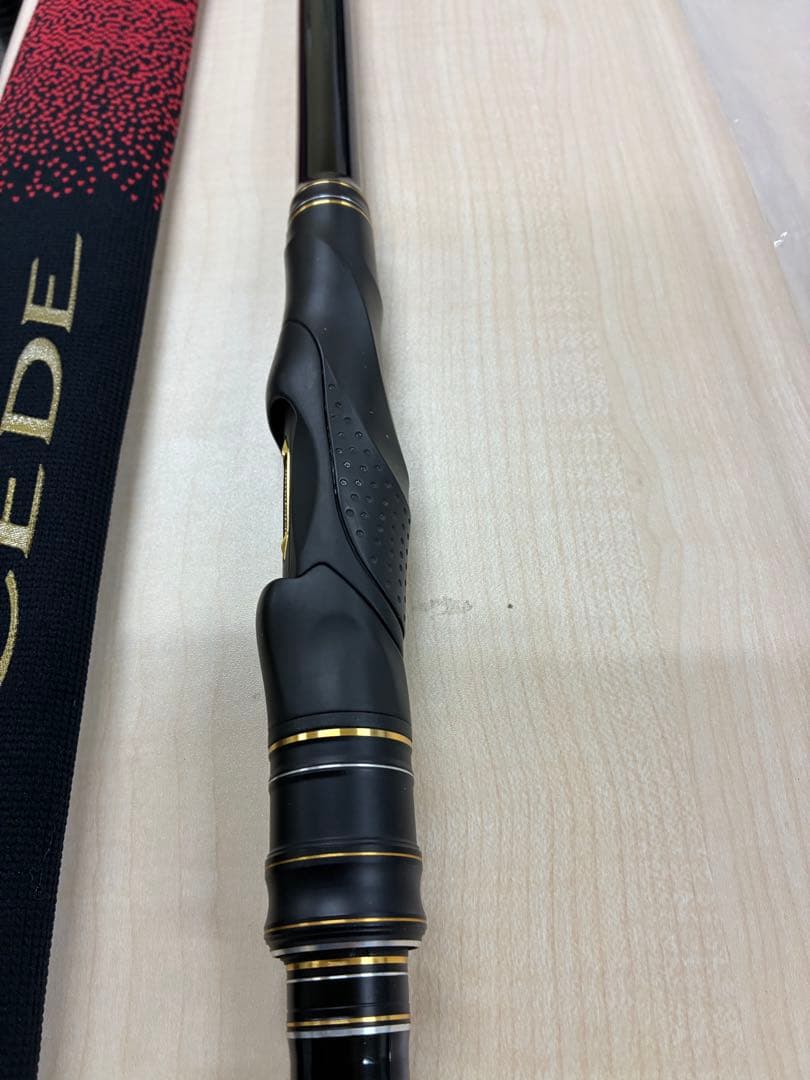 ポ*主様 【中古極美品】がまかつ がま磯SUPER PRECEDE 磯竿 ロッド