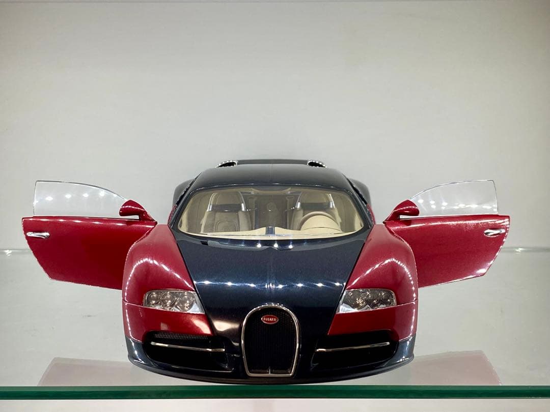 【最安値】autoart 1/18 Bugatti Veyron