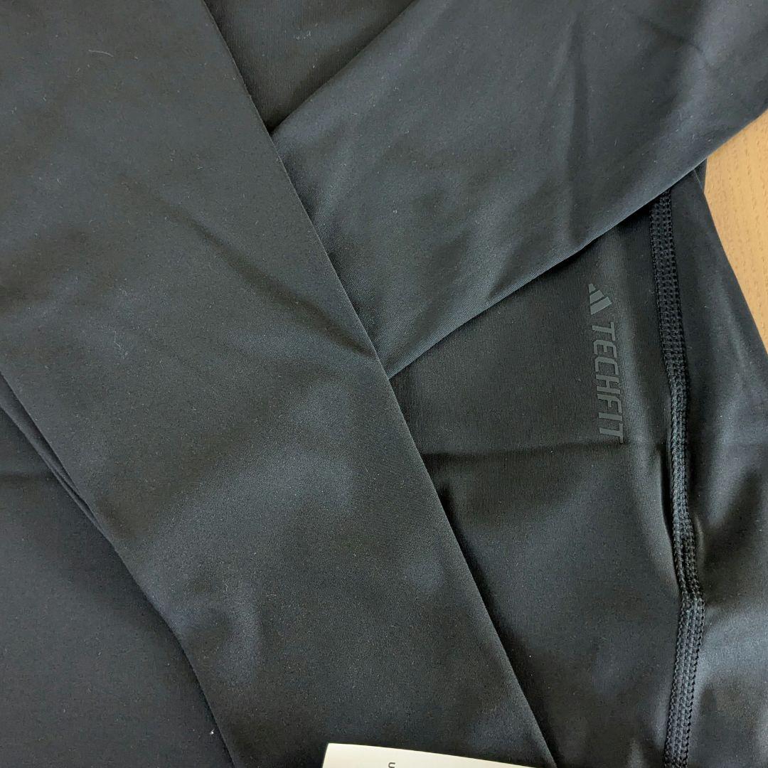 新品　adidas レディース　ブラック 長袖 トップス　　アンダーシャツ