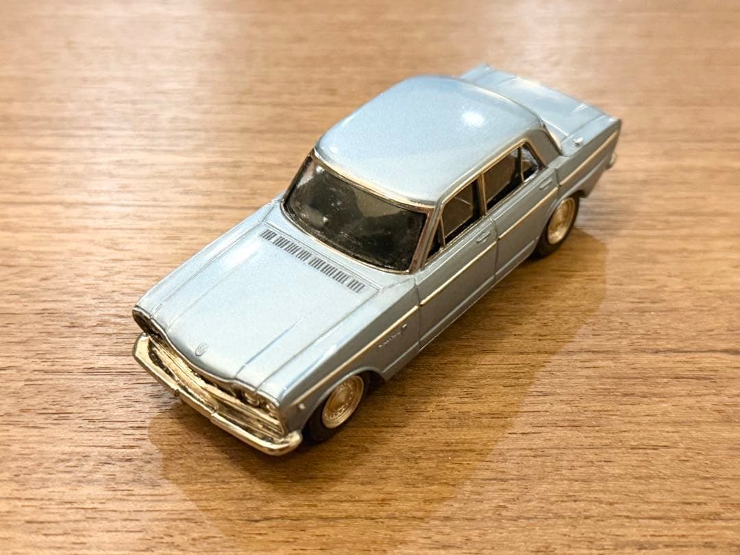 中古品 1/43 アドバンスピリット プリンス スカイライン 2000 ブルー