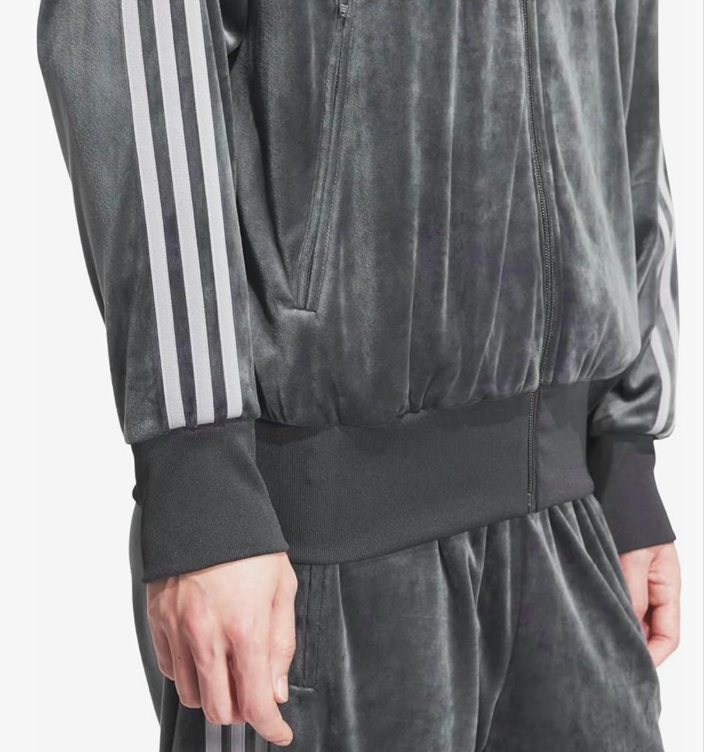 adidas ベロアジャケット ダークグレー