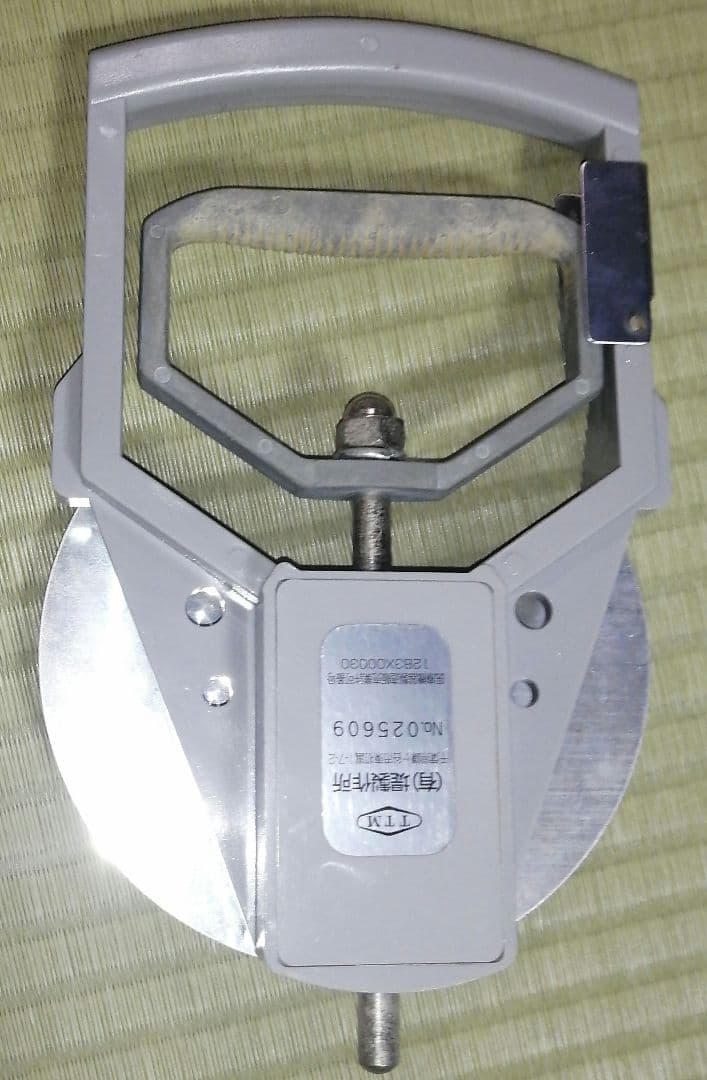 TTM ツツミ　握力計　100kg grip strength meter
