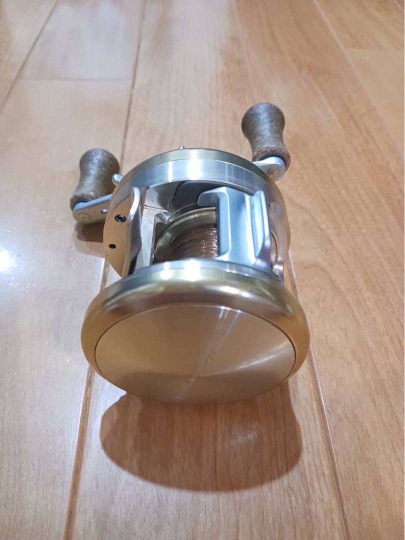 Daiwa ダイワ ミリオネア CV-Z 203L 左巻き