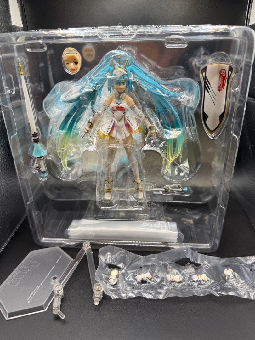 figma レーシングミク 2015 Ver. フィギュア　個人スポンサー特典