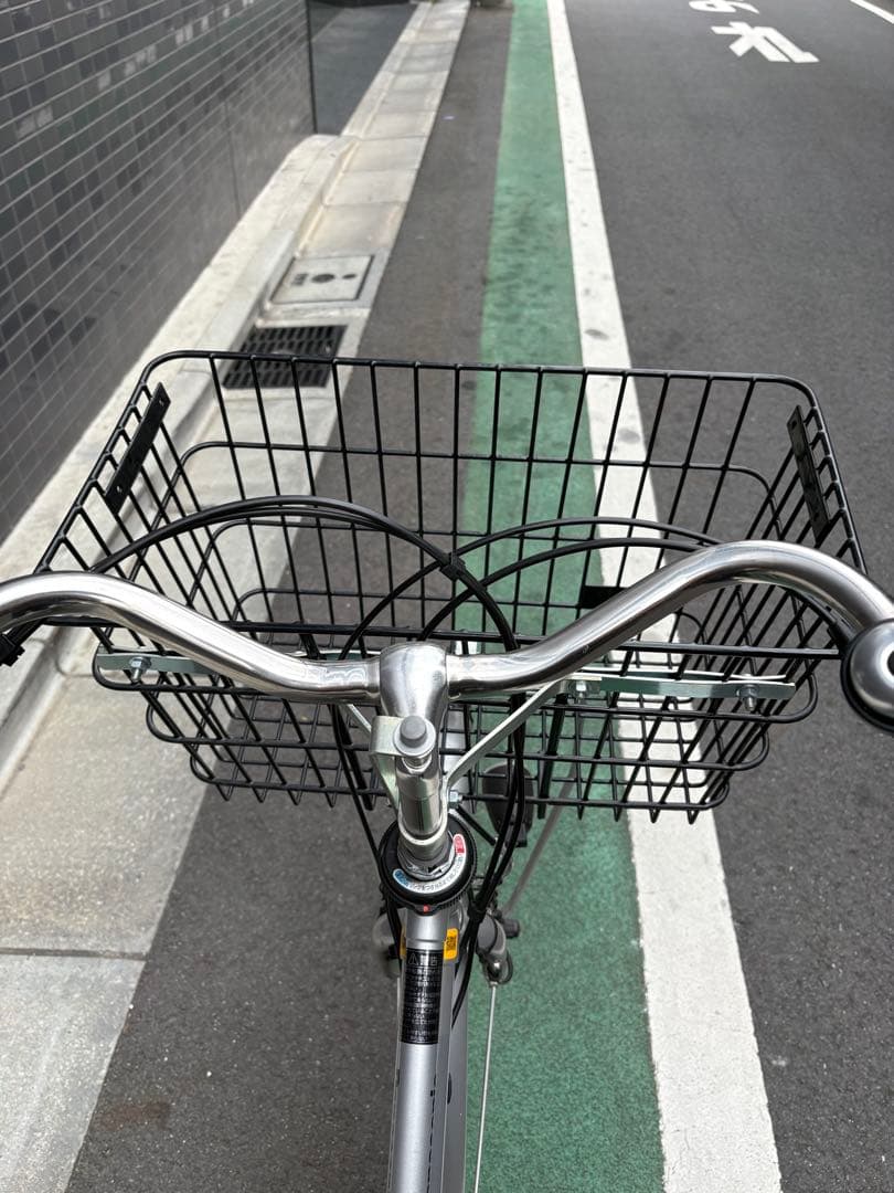 電動アシスト自転車 シルバー バスケット付き　パートナーDX 美品