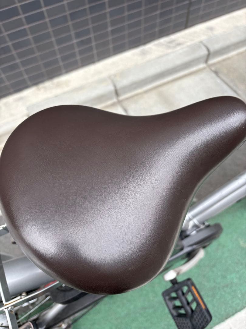 電動アシスト自転車 シルバー バスケット付き　パートナーDX 美品