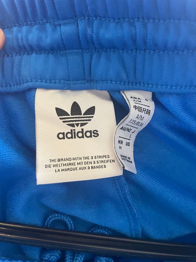 adidas 青 ストライプ トレーニングパンツ