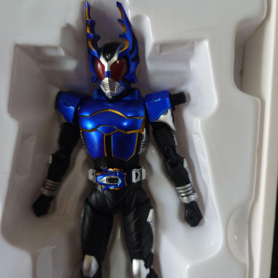 S.H.Figuarts　真骨彫　仮面ライダーガタック　(旧版)