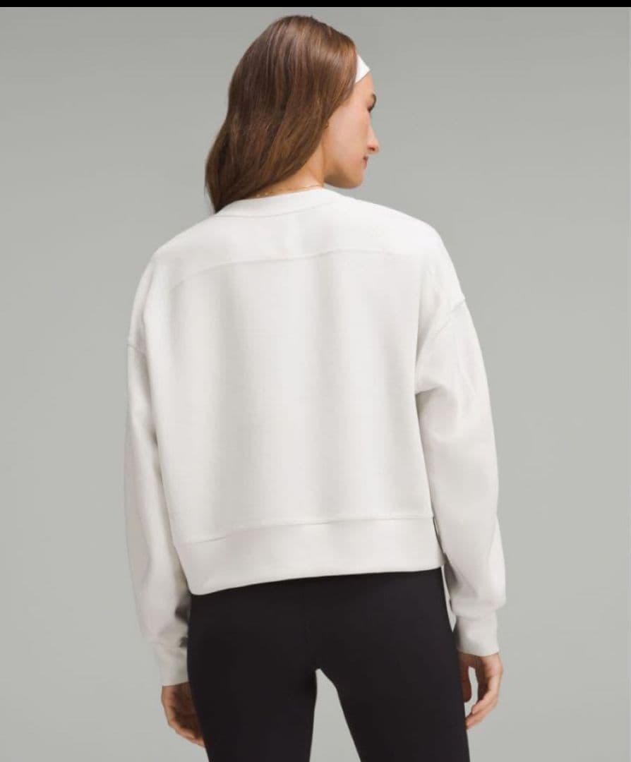 【美品】lululemon/クロップト丈スウェット　Softstream