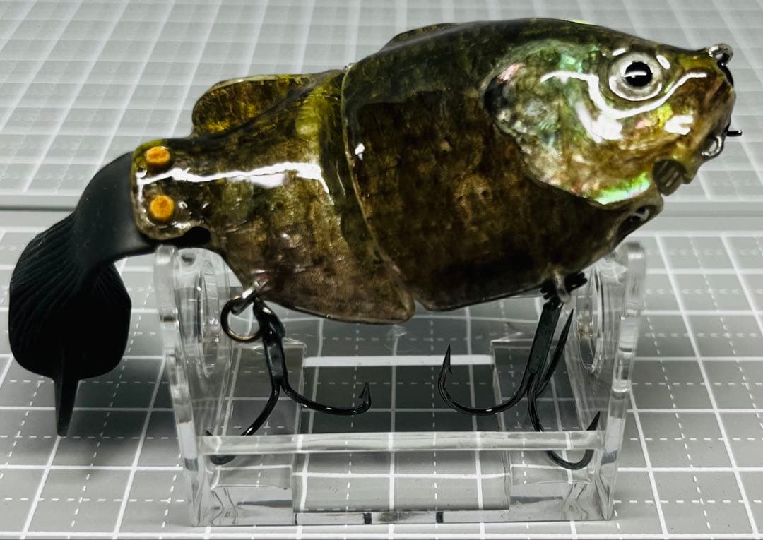 フレッシュベイトルアーズ　ギルロイドミニー　ブルーギル　魚皮