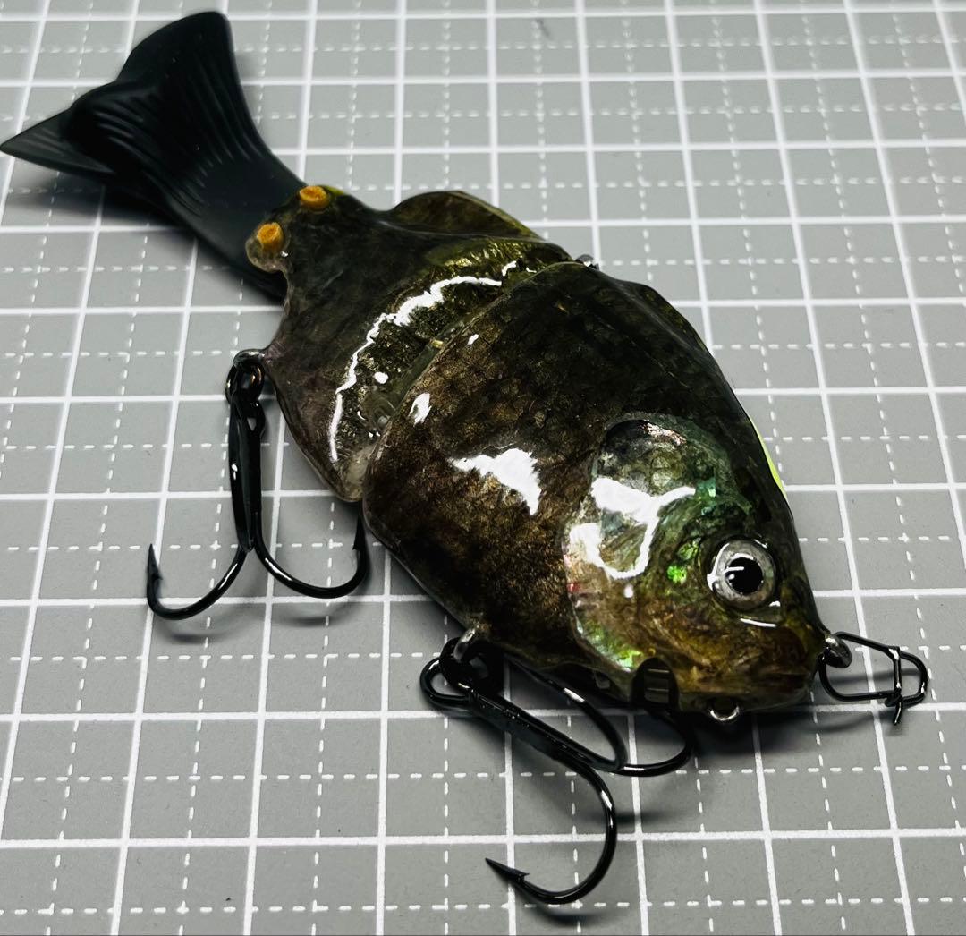 フレッシュベイトルアーズ　ギルロイドミニー　ブルーギル　魚皮