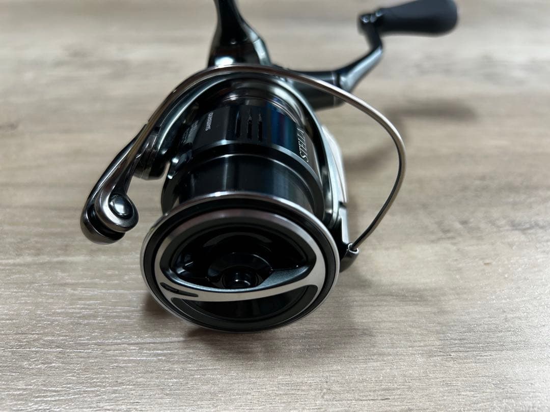 SHIMANO STELLA スピニングリール 専用ケース付き