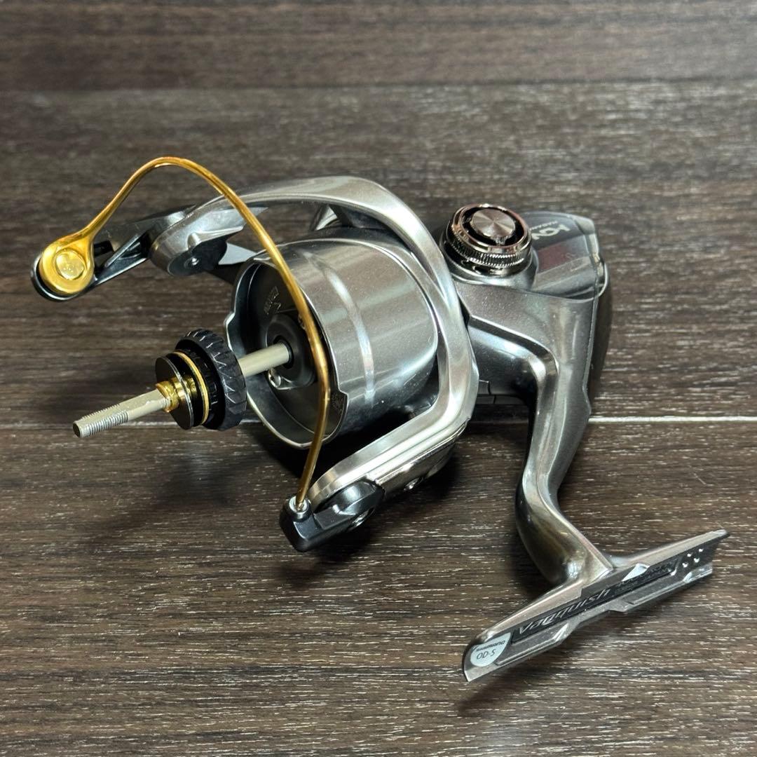 美品 シマノ 16ヴァンキッシュ 4000XG ボディ