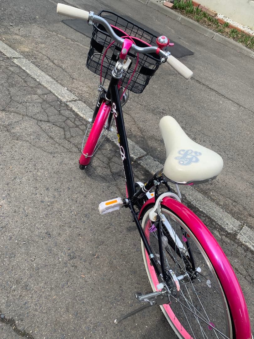 ジュニアサイクル　22インチ　女の子　あさひ自転車 札幌引取り限定