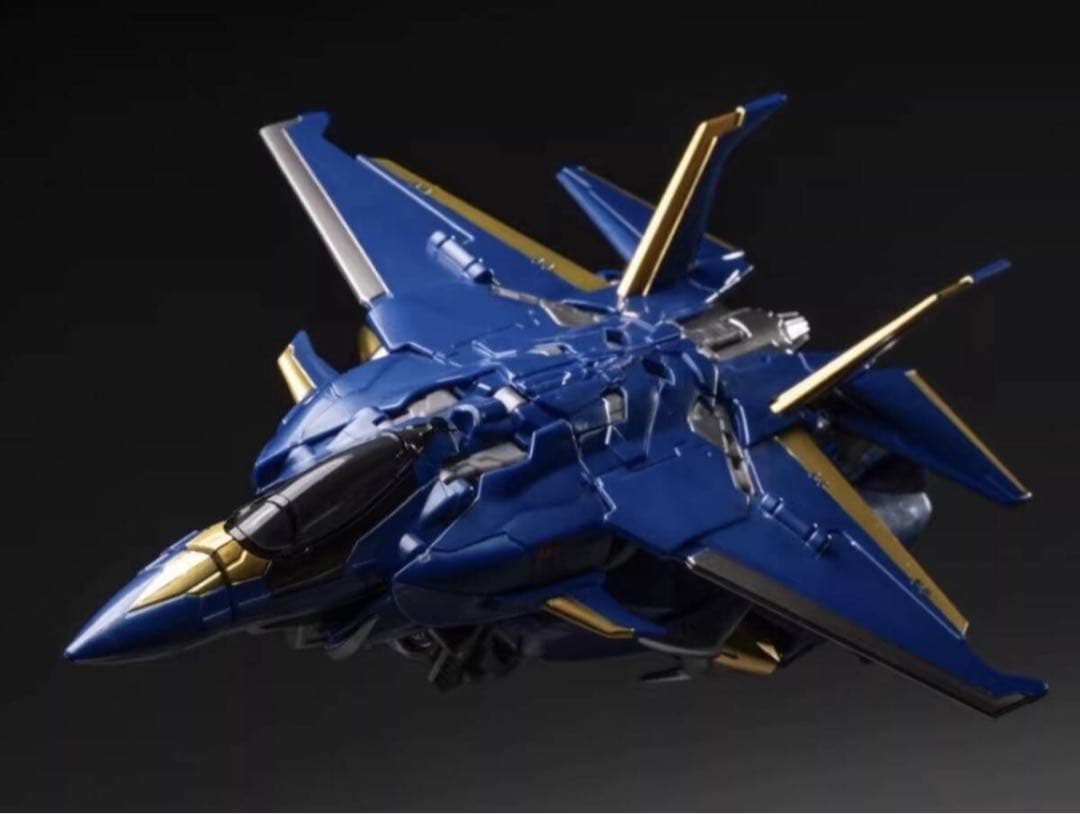 非正規トランスフォーマープライム　AM-22 ドレッドウイング　拡大版