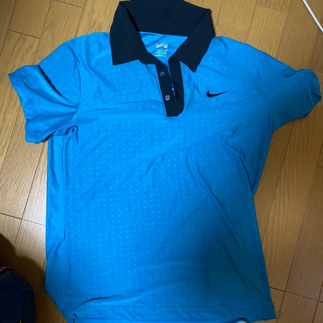 NIKE フェデラーモデル2009年全米OPENモデル色違い値下げしました