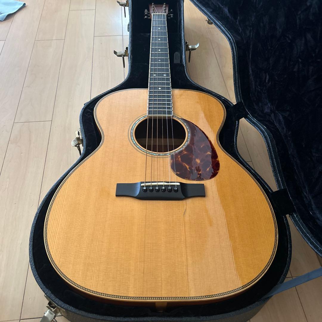 Larrivée OM-50 アコースティックギター ケース付き