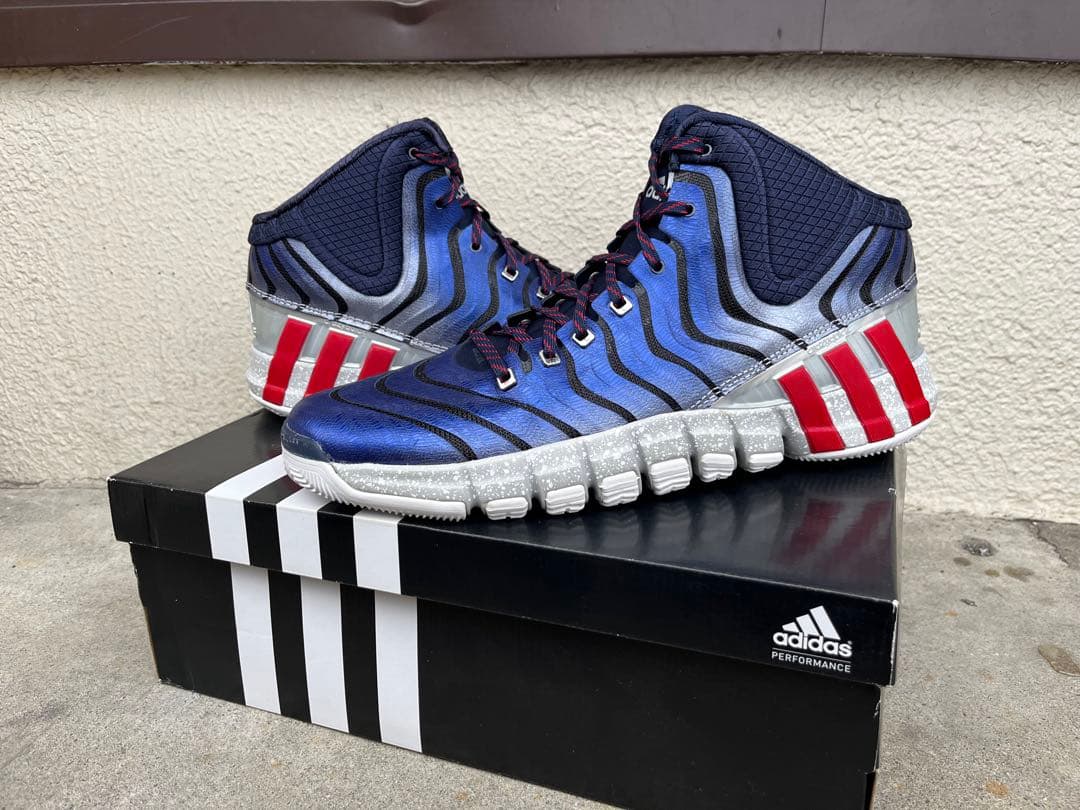 新品未使用 adidas crazyquick 2バッシュ スニーカー 32cm