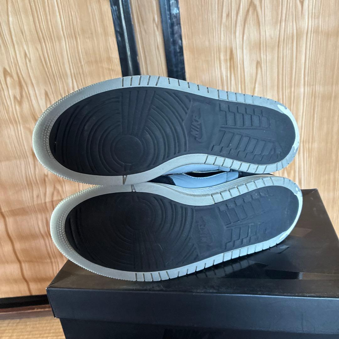 Nike Air Jordan 1 グレー/ブラック