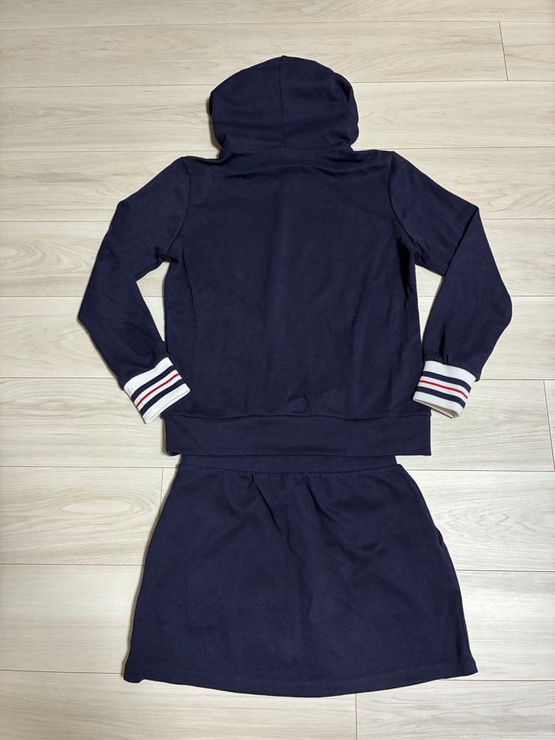 FILA ネイビー フード付きスウェットセットアップ