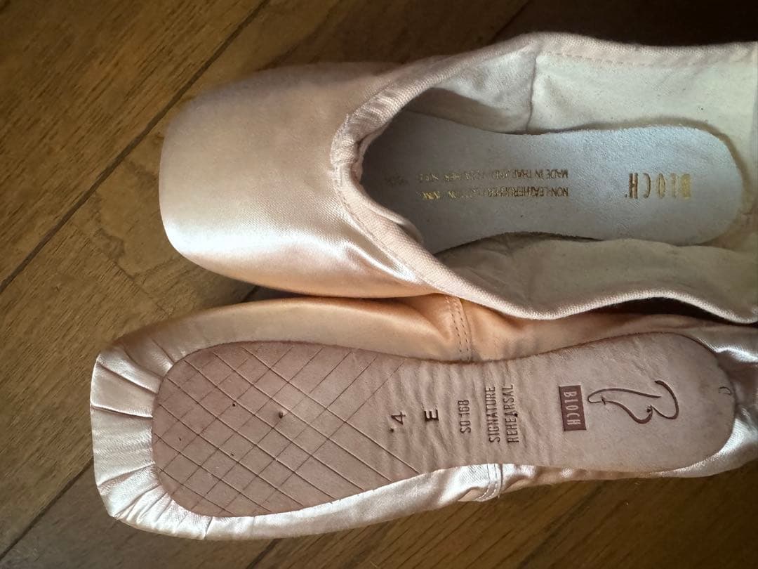 Bloch リハーサル トゥシューズ 4 E幅