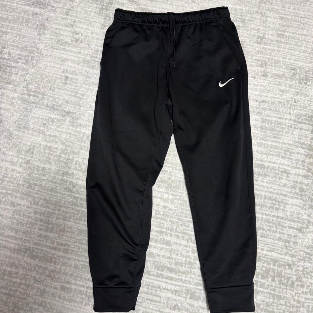 NIKE THERMA FITジャージ セットアップ 黒Lサイズ