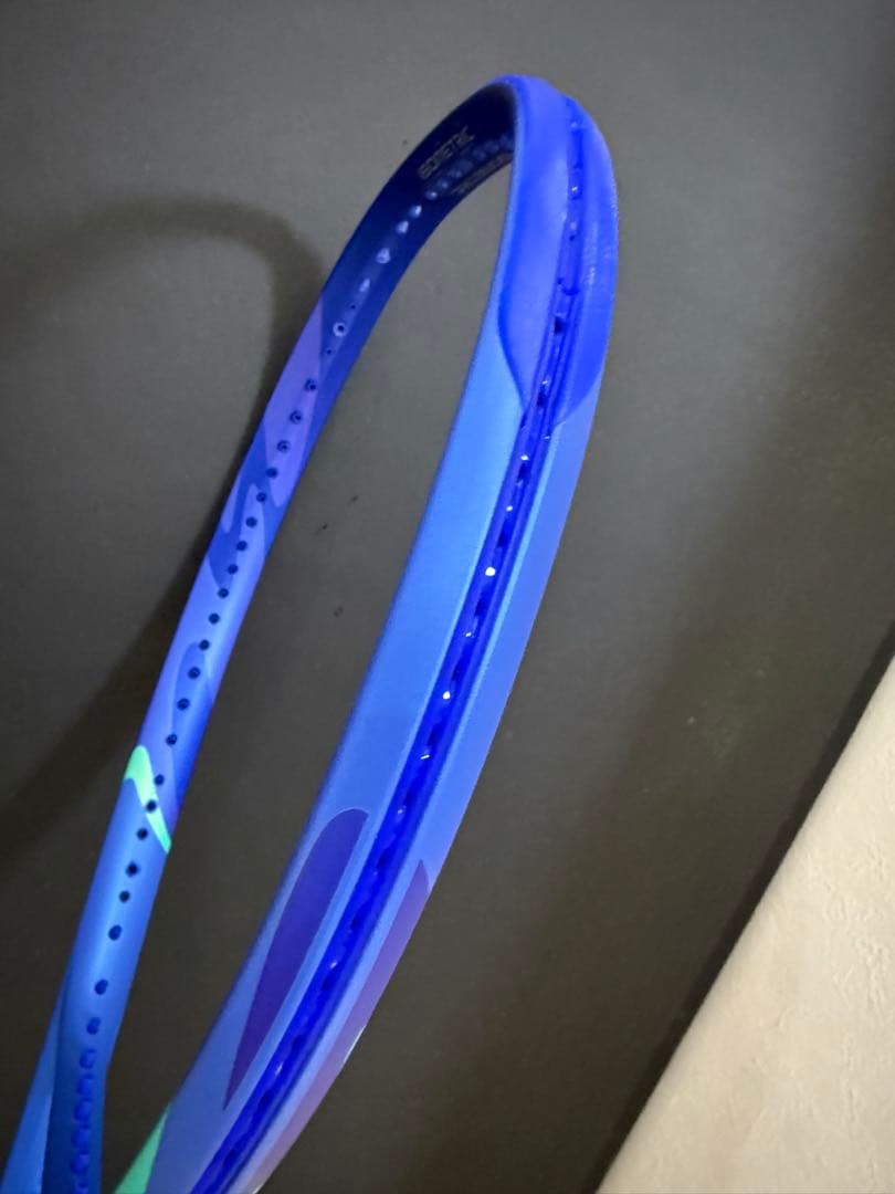 YONEX Eゾーン 100l テニスラケット