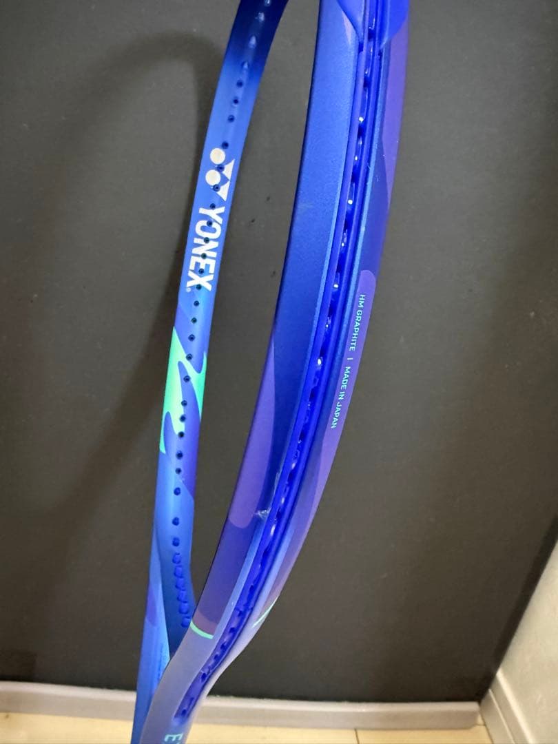 YONEX Eゾーン 100l テニスラケット