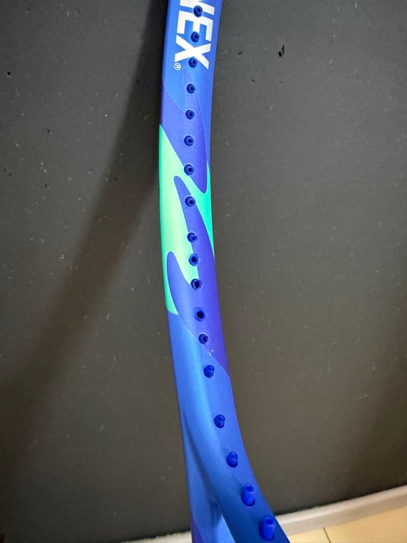 YONEX Eゾーン 100l テニスラケット