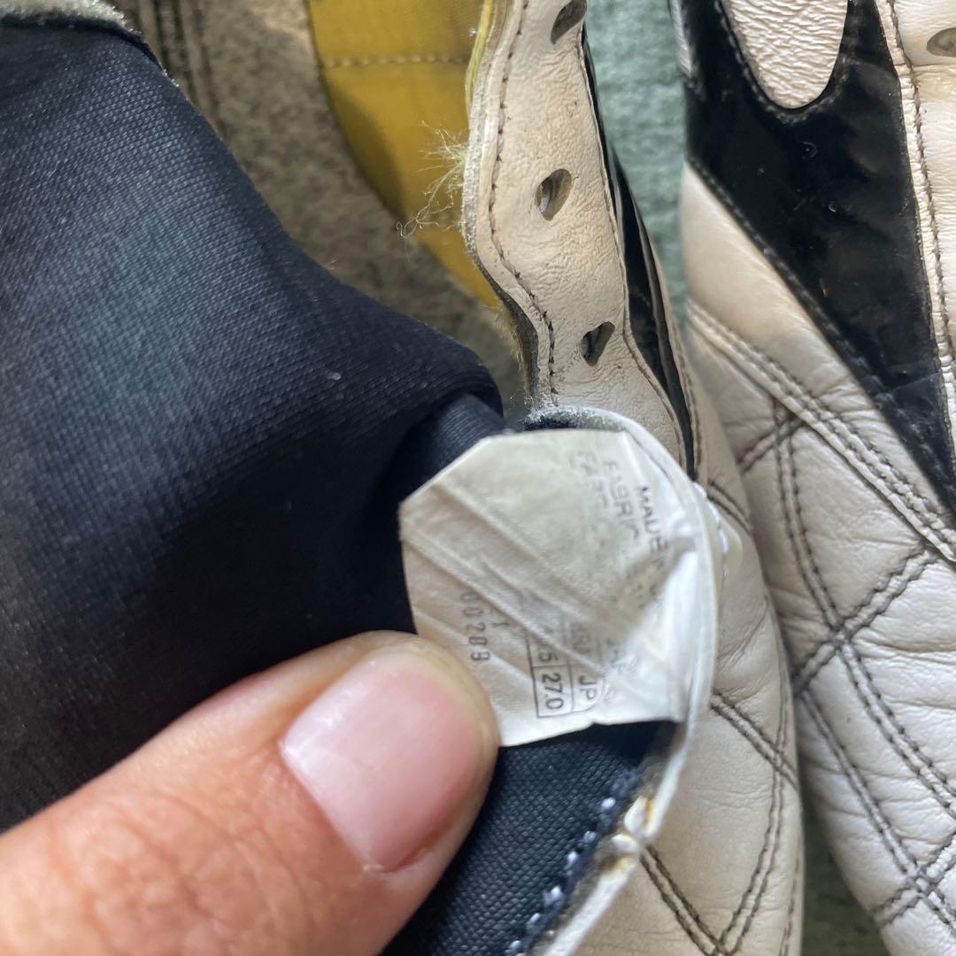 Mizuno モレリア2 クロスステッチ