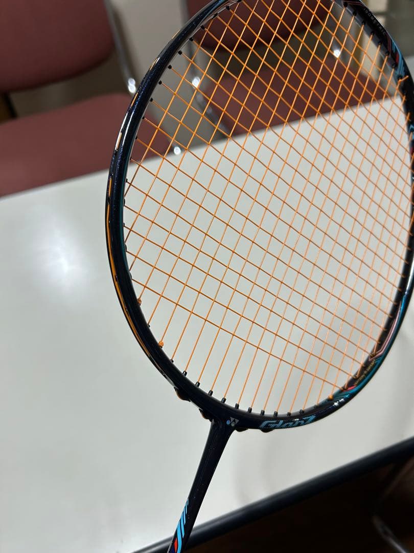 YONEX ナノレイグランツ　NANORAY Glanz 4U6