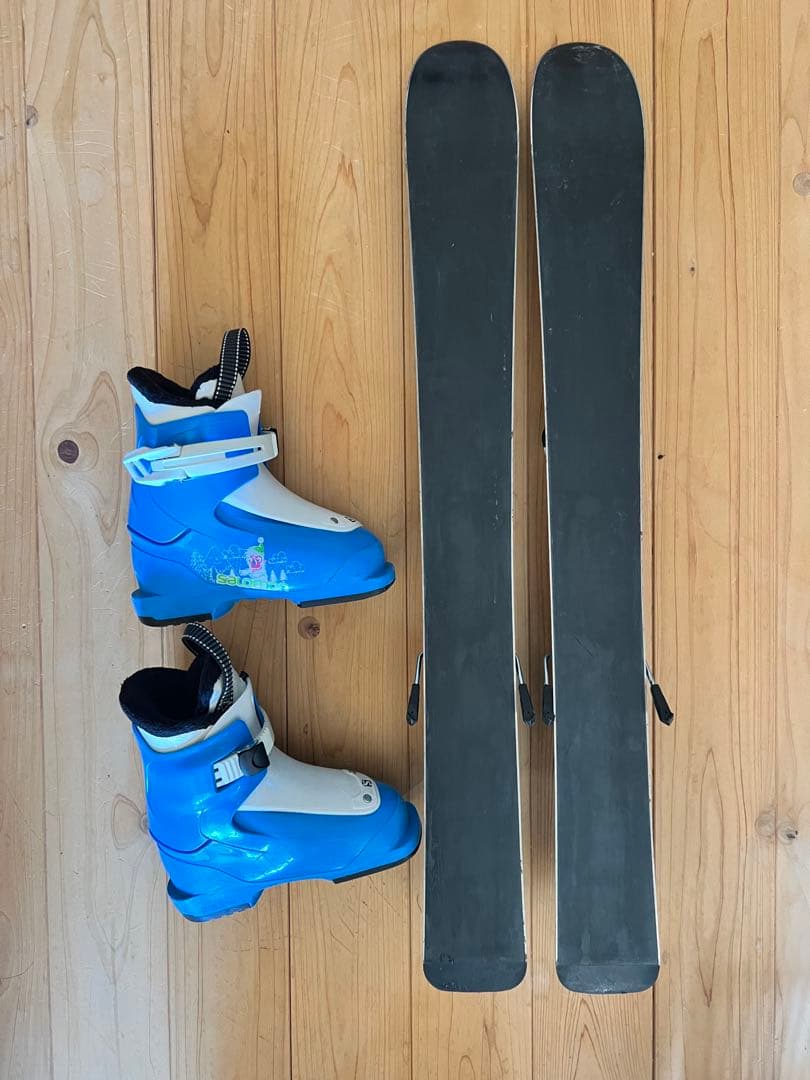 Rossignol 子ども用スキー板とブーツセット
