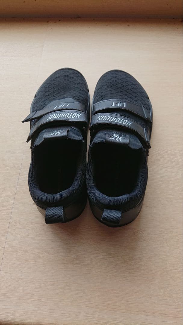 Notorious Lift Sumo Sole GEN4ブラック（ステルス）