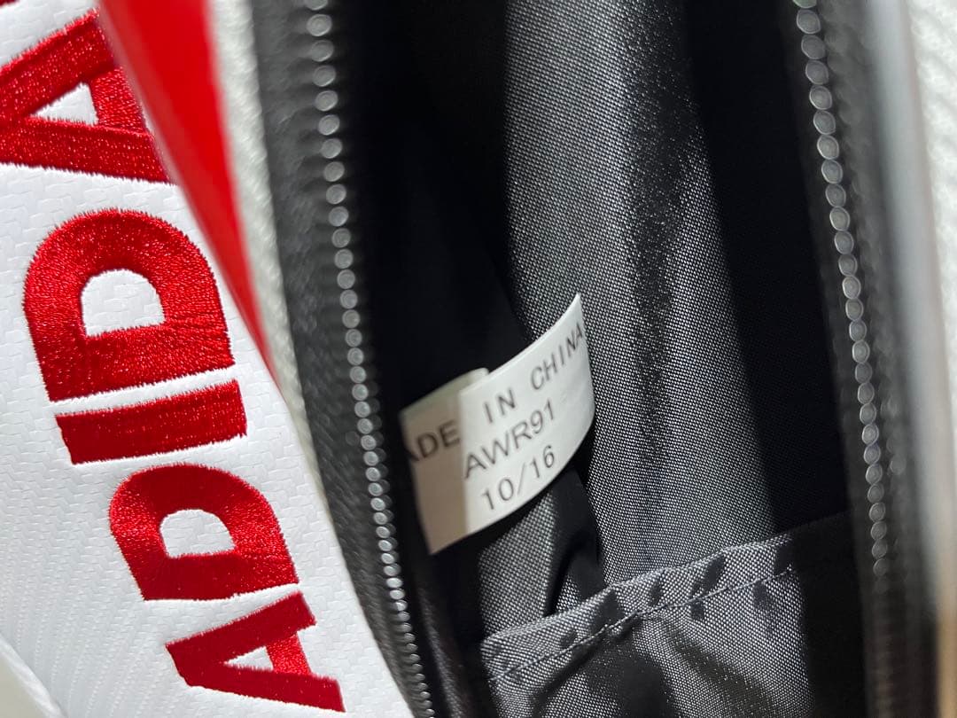 美品！アディダス adidas AWR91 キャディバッグ 9.5型47インチ可