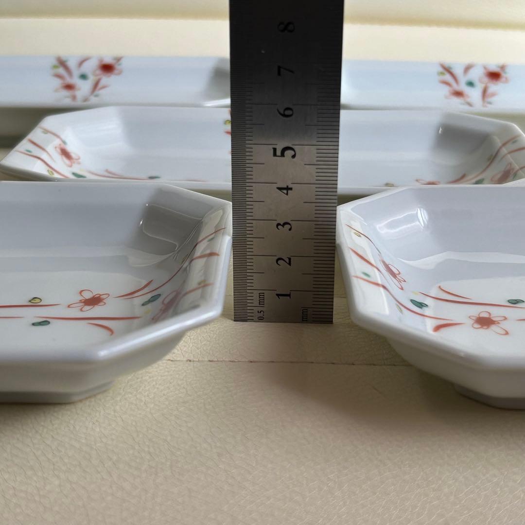 有田焼　赤絵　花つなぎ　長角皿揃　５枚セット　銘々皿　取り皿　八角皿　白磁和食器
