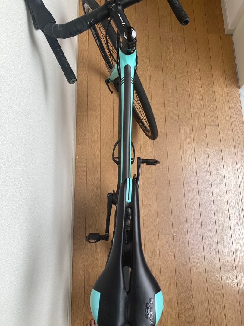 Bianchi Oltre XR3 Disc 希少47 サイズ　 落車なし