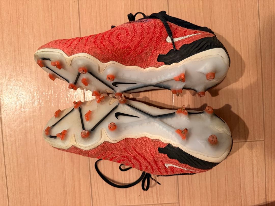Nike Phantom サッカーシューズ レッド/ブラック
