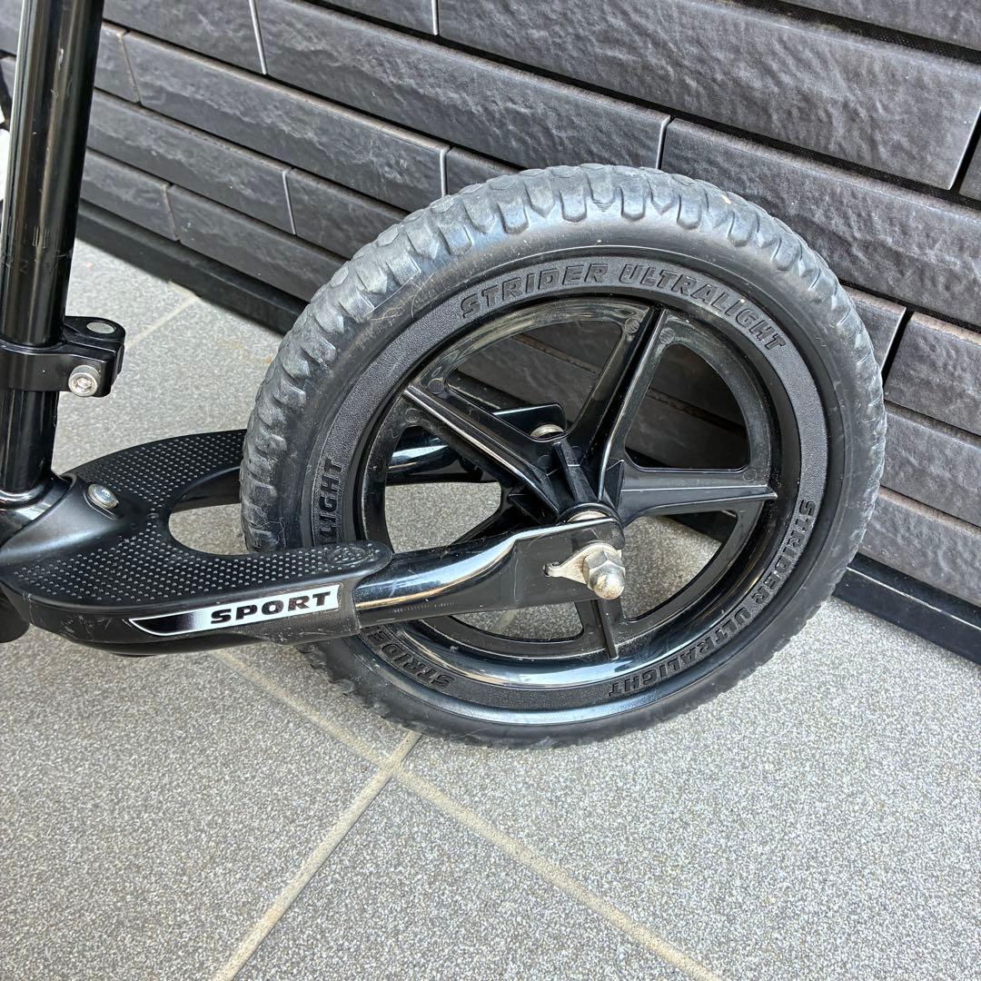 STRIDER ストライダー 12 スポーツモデル　バランスバイク
