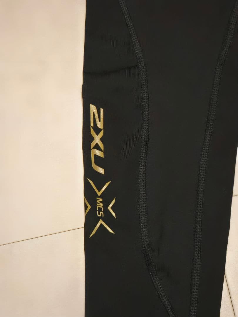 2XU MCSクロストレ コンプレッションタイツ 【Mサイズ】
