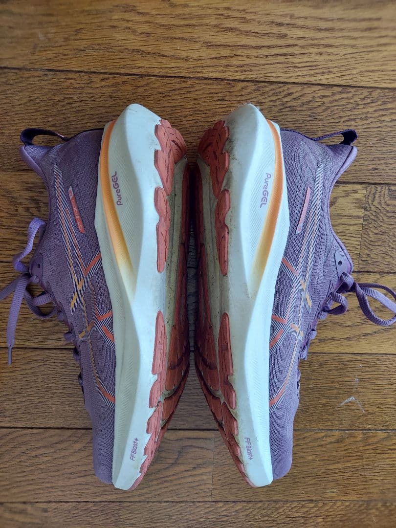 ASICS ランニングシューズ　25.5cm　GT2000 13
