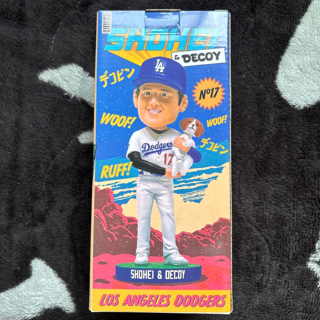 大谷翔平とデコピンのボブルヘッドゴールド 値下げしました。