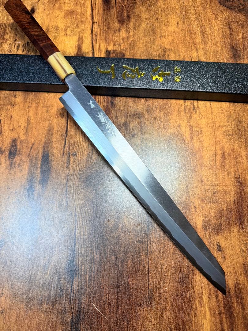 【堺打刃物】森本光一作　刺身 切付　青鋼　紋鍛錬 尺一寸　紫檀白水牛八角柄