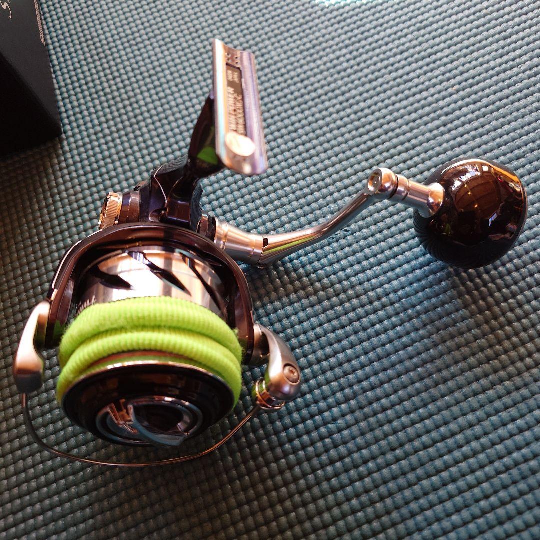 SHIMANO 21TWIN POWER SW 6000XG スピニングリール