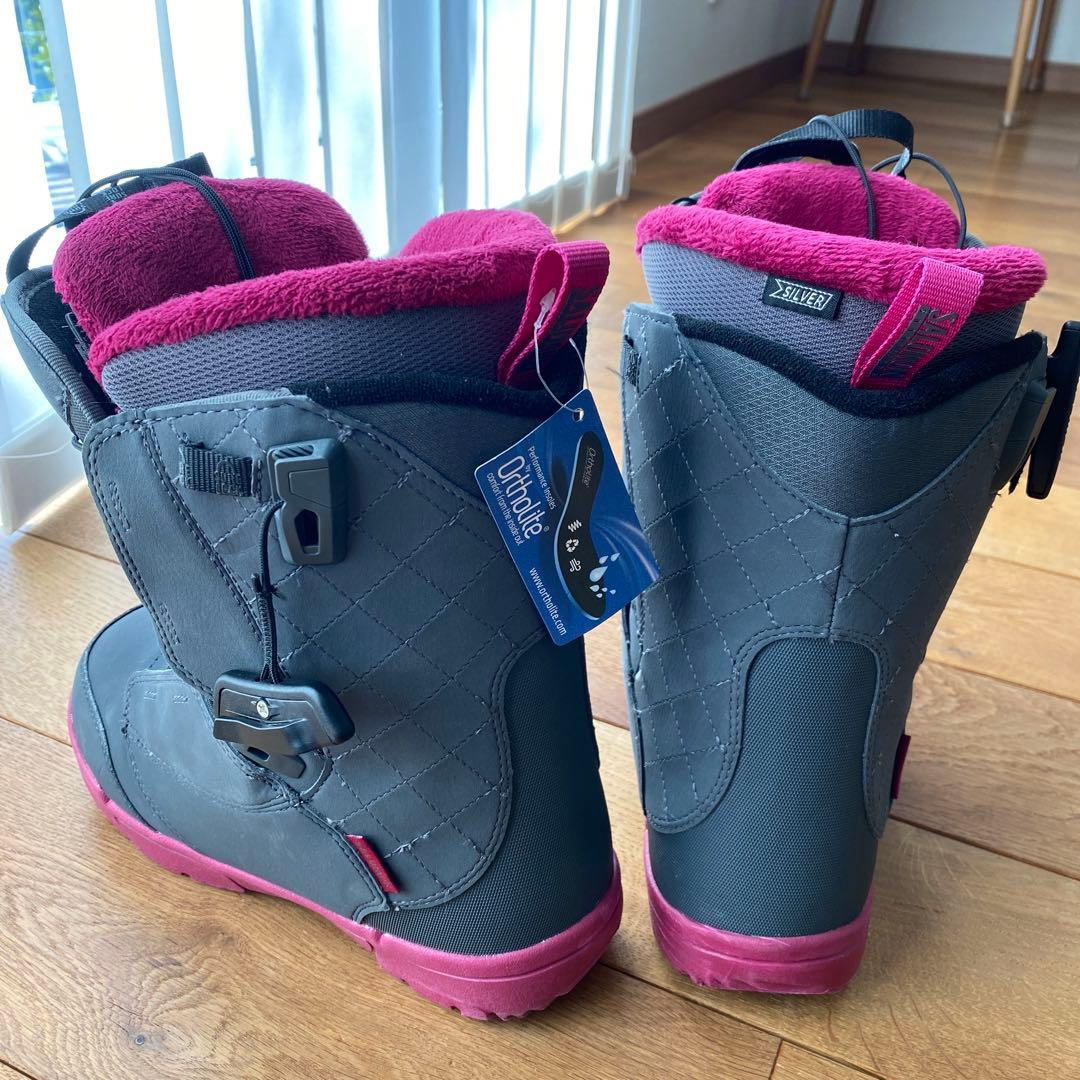 【超美品】SALOMON スノーボード　ブーツ　レディース　23.5cm